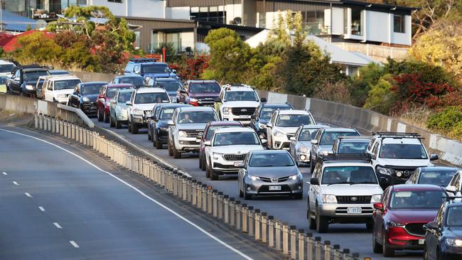 Heavy traffic in bound to Hobart on the Southern Outlet. A fifth lane is planned. Picture: Nikki Davis-Jones