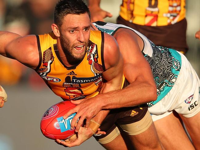 LAUNCESTON, AUSTRALIA - JUNE 02:  Jack Gunston of the Hawks is tackled during the round 11 AFL match between the Hawthorn Hawks and the Port Adelaide Power at University of Tasmania Stadium on June 2, 2018 in Launceston, Australia.  (Photo by Scott Barbour/Getty Images)