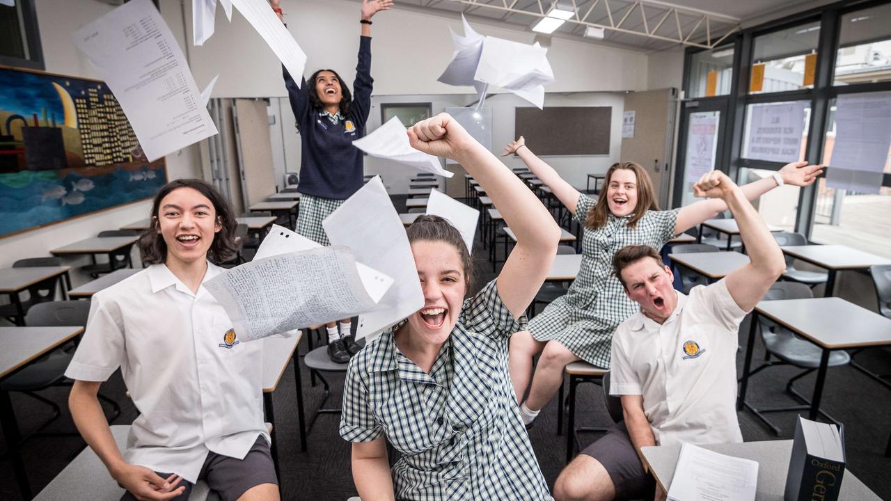 VCE results released How to get your score, ATAR guide — Australia’s leading news