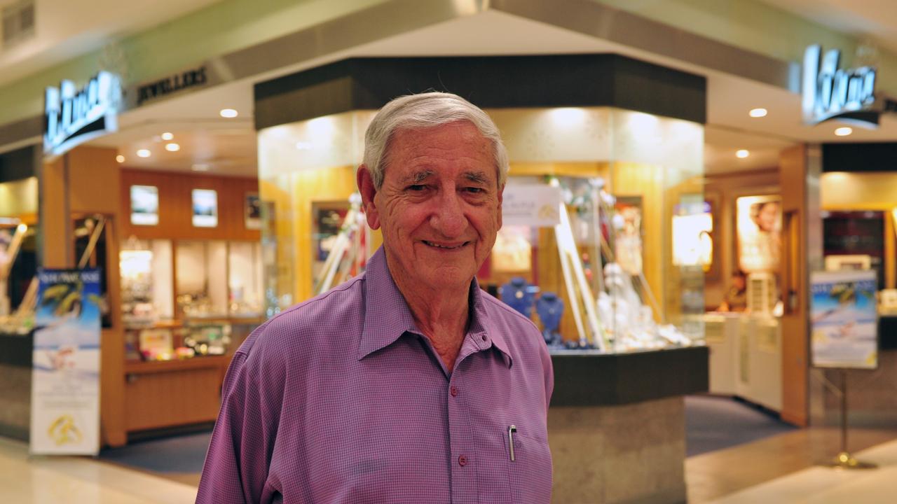 Townsville pioneer of jewellery trade announces his retirement 