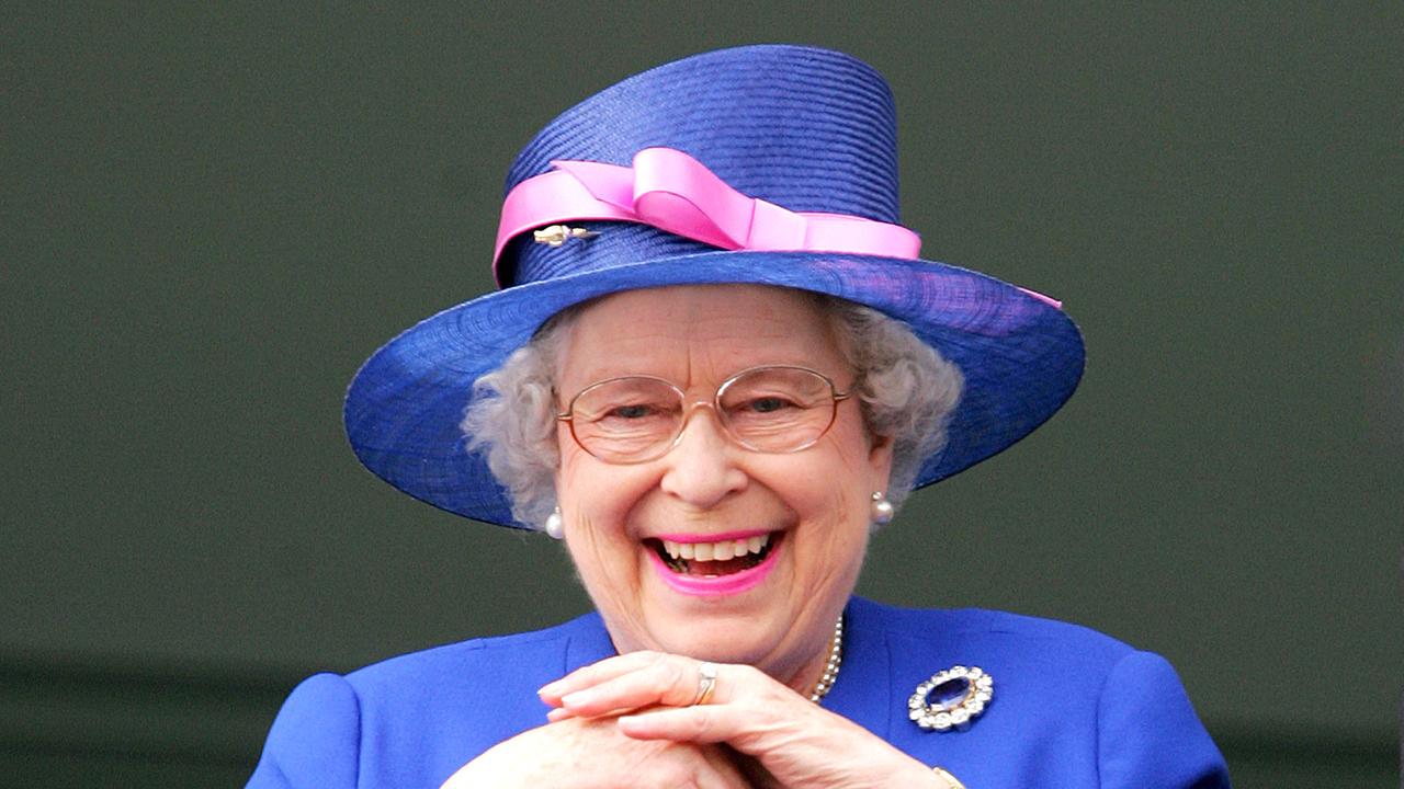 Queen Elizabeth II at the races in 2007.