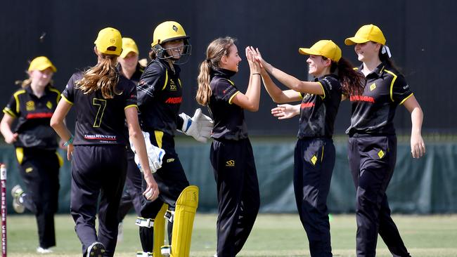 Wests bplayers celebrate a wicket Katherine Raymont Shield women's club cricket between Sandgate Redcliffe and Wests. aturday January 15, 2022. Picture, John Gass