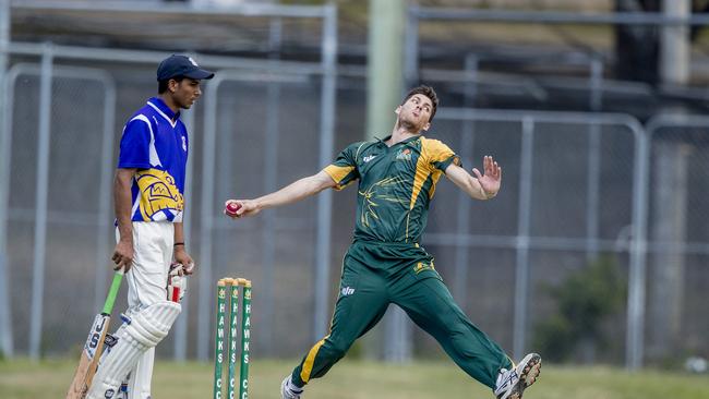 Cricket Gold Coast Twenty20 between Helensvale and Coomera Hope Island at Hession Oval, Helensvale, on Saturday. Helensvale's Ryan Maloney in action. Picture: Jerad Williams