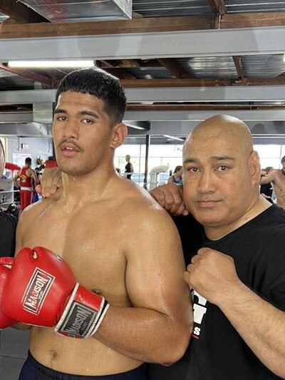 Alex Leapai Jnr with his dad.