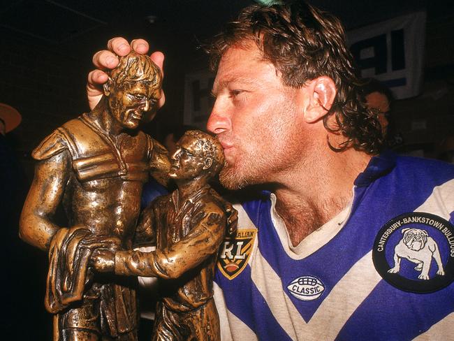 Terry Lamb, former captain of the Bulldogs kisses the Winfield Cup after winning the ARL Grand Final against the Manly Sea Eagles. (Photo by Getty Images)