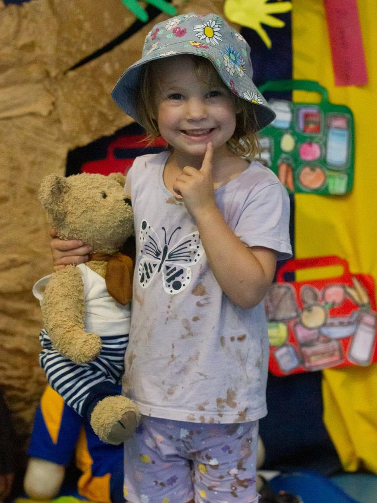 Dallys and her friend Baxter Bear stayed cool in the pavillion at the 2023 Murgon Show.