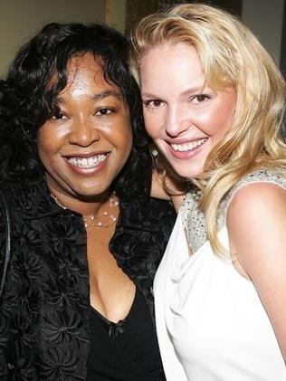 Once close ... Shonda Rimes and Katherine Heigl in happier times.