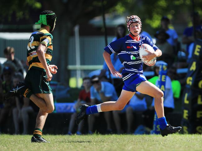 SURFERS PARADISE RUGBY, GOLD COAST , AUSTRALIA - April 10, 2021: Surfers Paradise Dolphins U14sv USQ Saints U14s - Day Two of King of the Country rugby tournament.Played at Surfers Paradise Eagles Rugby Ground at Southport. Picture: Scott Powick Newscorp