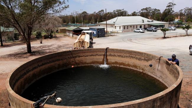 The Warrumbungle Shire had introduced water restrictions in regional towns because of an increase of water usage and a lack of rainfall. Picture: Toby Zerna