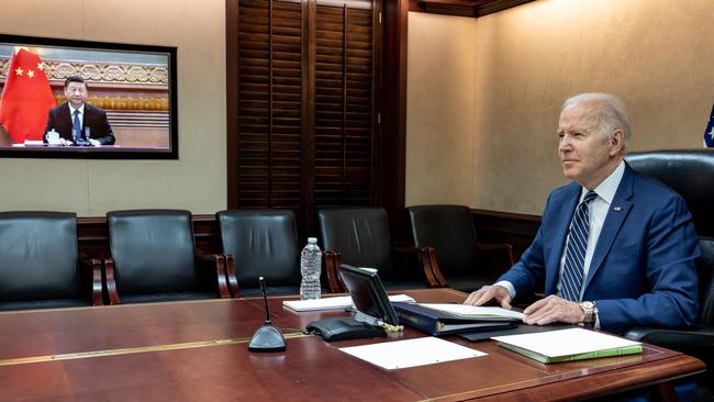 US President Joe Biden speaks with Chinese President Xi Jinping from the White House on March 18, 2022.