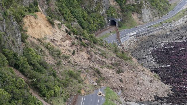 Monday’s earthquake has triggered more than 100,000 landslips across New Zealand, cutting roads and train lines. Picture: AFP/Mark Mitchell