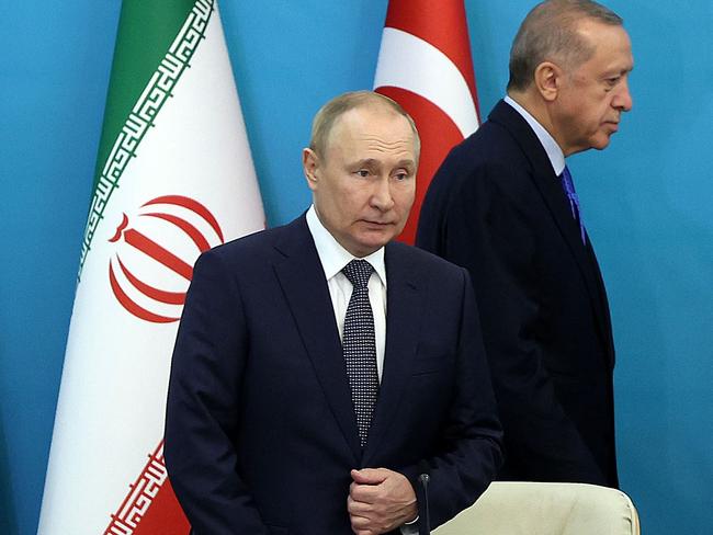 Russian President Vladimir Putin was kept waiting for 48 seconds before Turkish President Recep Tayyip Erdogan arrived. Picture: AFP