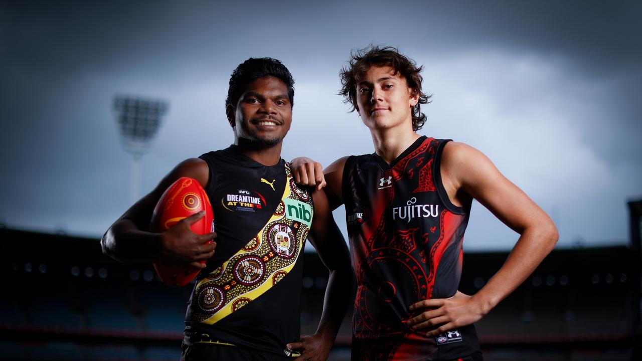 Richmond’s Maurice Rioli (left) and Essendon’s Tex Wanganeen can’t wait for the annual Dreamtime at the ‘G match. Picture: Getty Images