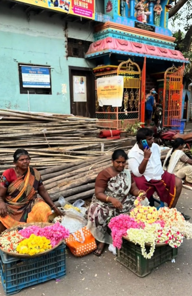 She noted the guide’s motivation around starting these tours was to help break the stigma that comes with growing up in the slums. Picture: TikTok/tarkatims
