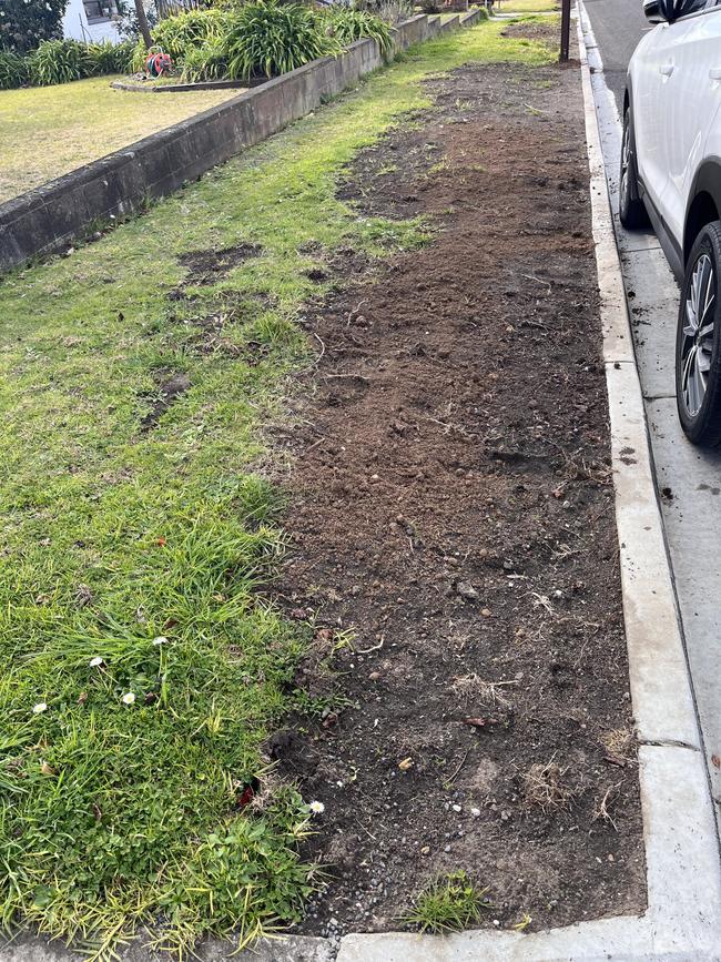 Soil thrown over Mount Gambier roadworks in Stone Ave after residents' complaints to council were published by The Advertiser. Picture: Supplied