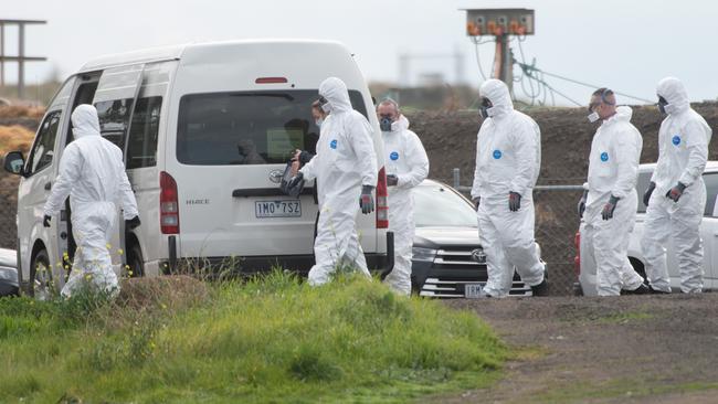 Police searching the Wollert tip as part of the investigation into Ju Zhang’s disappearance. Picture: Tony Gough