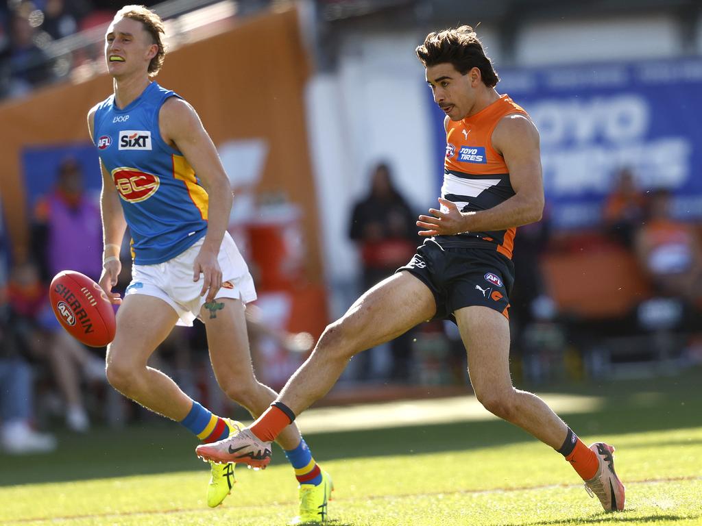 After a week of intense scrutiny, Toby Bedford bounced back with a strong game against the Suns. Picture: Phil Hillyard