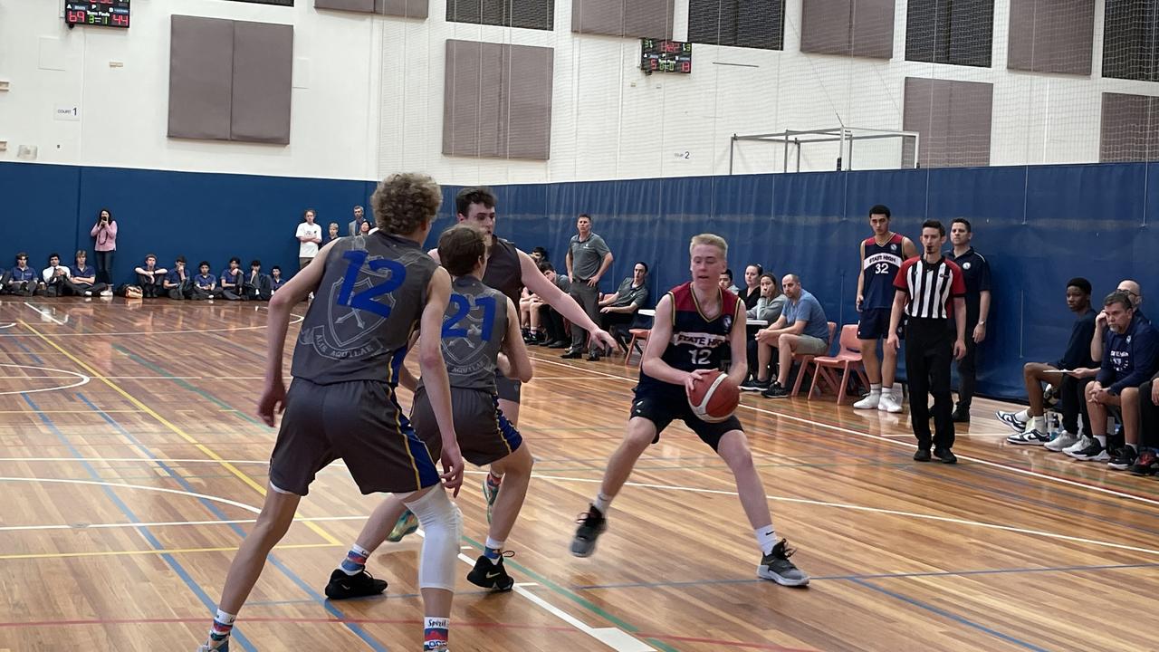 Kailan Sales pulling up for a jump shot.