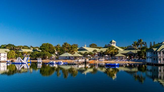 A bride and her wedding party has had their accommodation at Novotel Twin Waters resort cancelled to make room for quarantining NRL teams.