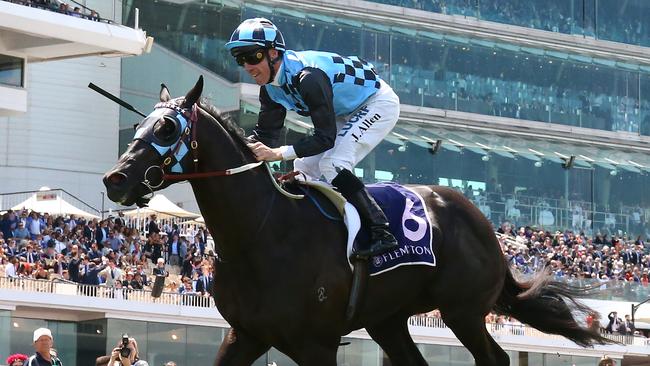 Ringerdingding, winning at Flemington on Stakes Day, will start his campaign at Caulfield this Saturday. Picture: Getty Images