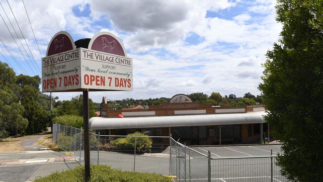 The Wonga Park shops have been vacant since December 2015.