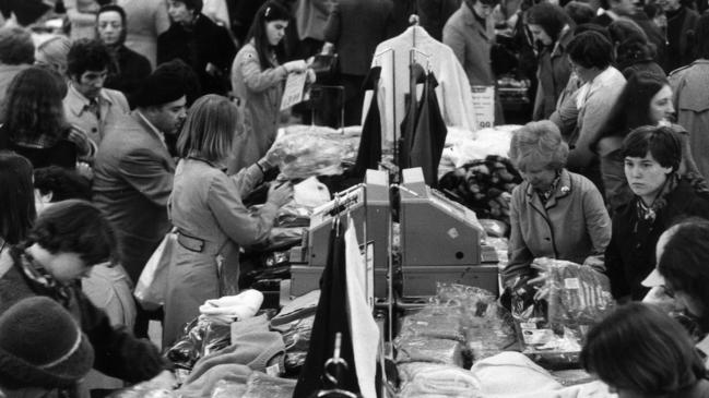 Not a time of prosperity: London shoppers compete for bargains in 1976. Picture: News Corp