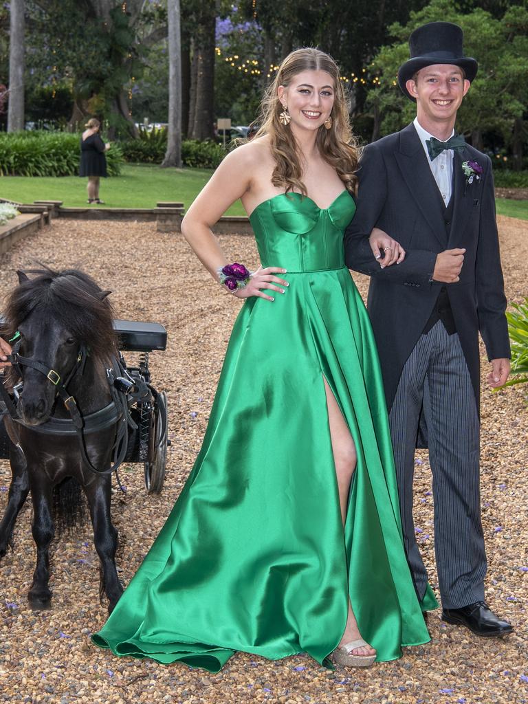 Una van Heerden and Benjamin Todd. Highlands Christian College formal at Gabbinbar Homestead. Wednesday. 18th Nov 2020 Picture: Nev Madsen