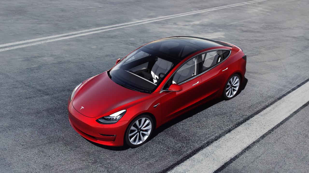 The cheapest Tesla Model 3 version has been removed from online sales.