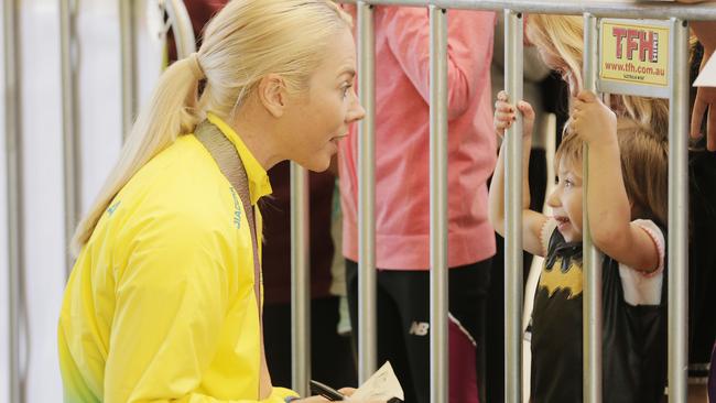 McCulloch signs autographs for fans in Hobart. Picture: Mathew Farrell.