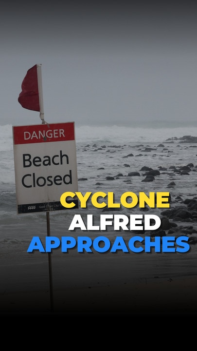 Locals prep for Cyclone Alfred