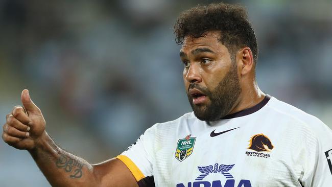 Sam Thaiday has urged Andrew Fifita to stay in the NRL.