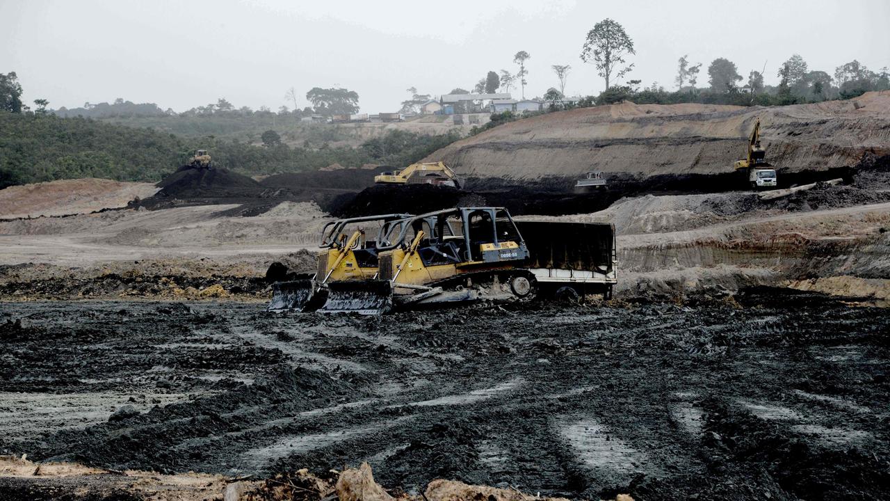 Indonesia Bans Coal Exports Amid Global Energy Crisis | Daily Telegraph