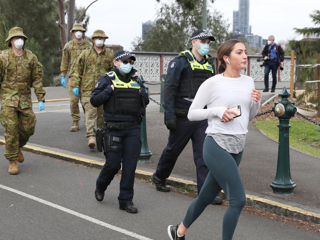 Melburnians are not allowed to exercise 5km from their homes. Picture: David Crosling/NCA NewsWire