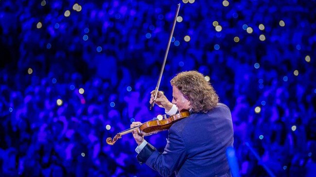 This exclusive cinema event honours Andre Rieu’s 70th birthdaywith the ultimate celebration of his life in music.