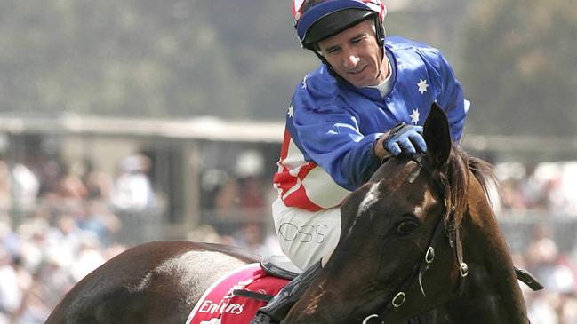 Boss and Makybe Diva after winning the 2005 Melbourne Cup.