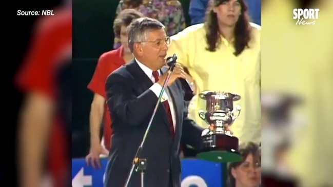 David Stern presents MVP award at 1992 NBL Grand Final