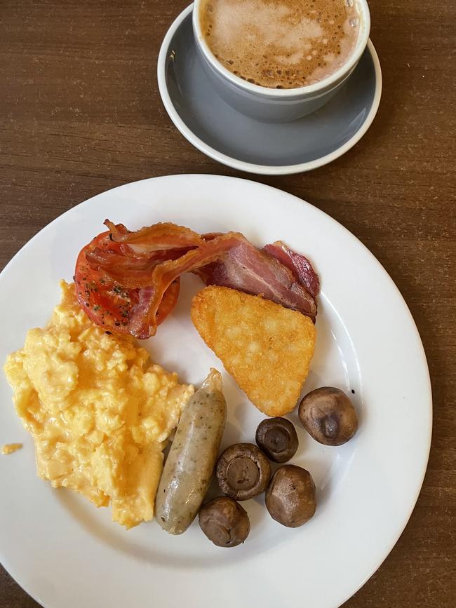 Children eat for free at the buffet breakfast.