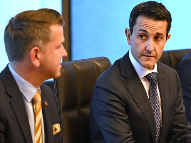 4/11/2024: The new LNP government, headed by Premier David Crisafulli flanked by (L) deputy Premier Jarrod Bleijie and   (R) Treasurer David Janetzki ,  holds its first cabinet meeting on the 409th floor of 1 William, Brisbane. pic: Lyndon Mechielsen/Courier Mail