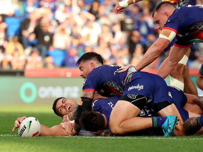 David Fifita scores against the Warriors. Picture: Phil Walter/Getty Images