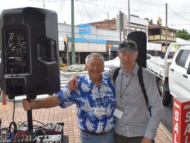 Ken Lindsay and Terry Dwyer are two musos enjoying the music at Apple and Grape 2024