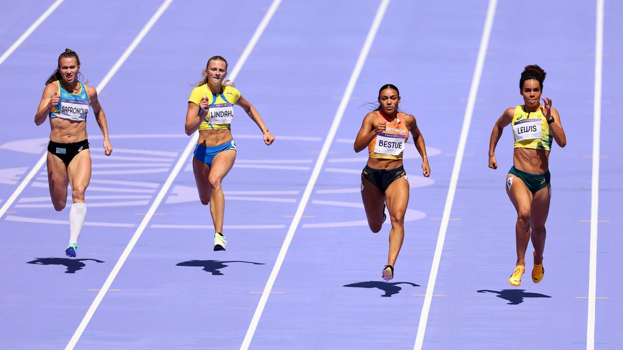 Torrie Lewis (right) leads the repechage. Picture: Getty Images