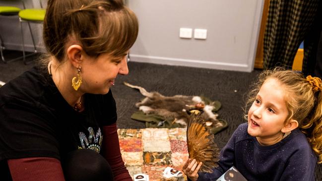 Making ochre at a recent school holiday program at Kingston Library. (Supplied: Natalie Mendham)