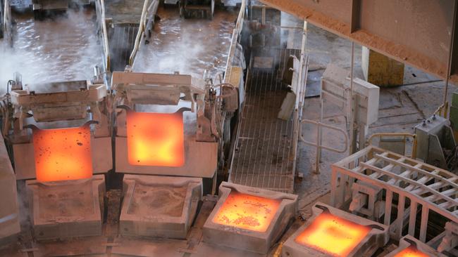 Anode casting at the Mount. Isa Copper smelter. pic david kelly. Story Amanda Watt.