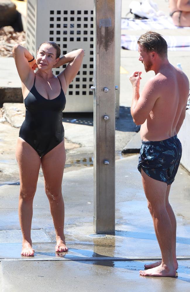 Kate Ritchie, new boyfriend Chevy Black seen at Sydney beach, Photos