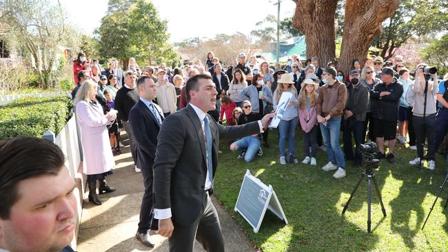 Auctioneer Chris Scerri at the August sale of a Summer Hill house for a new suburb record. Picture: Tim Hunter.