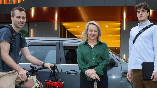 Commuter challenge - Box Hill to Southbank. Craig Dunlop on bicycle , Susie OÃBrien in car and Paddy McPhee on public transport  as part of the commuter challenge.Picture: Ian Currie