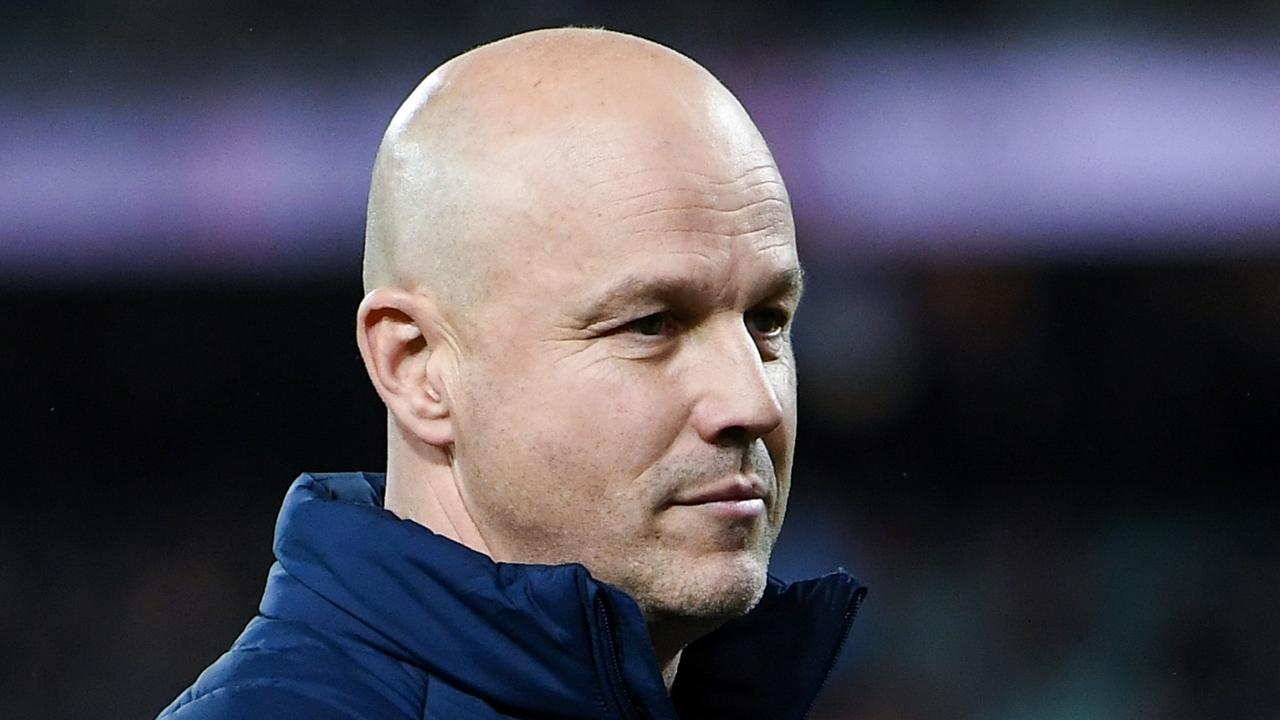 ADELAIDE, AUSTRALIA – AUGUST 19: Matthew Nicks coach of the Crows during the round 23 AFL match between Adelaide Crows and Sydney Swans at Adelaide Oval, on August 19, 2023, in Adelaide, Australia. (Photo by Mark Brake/Getty Images)