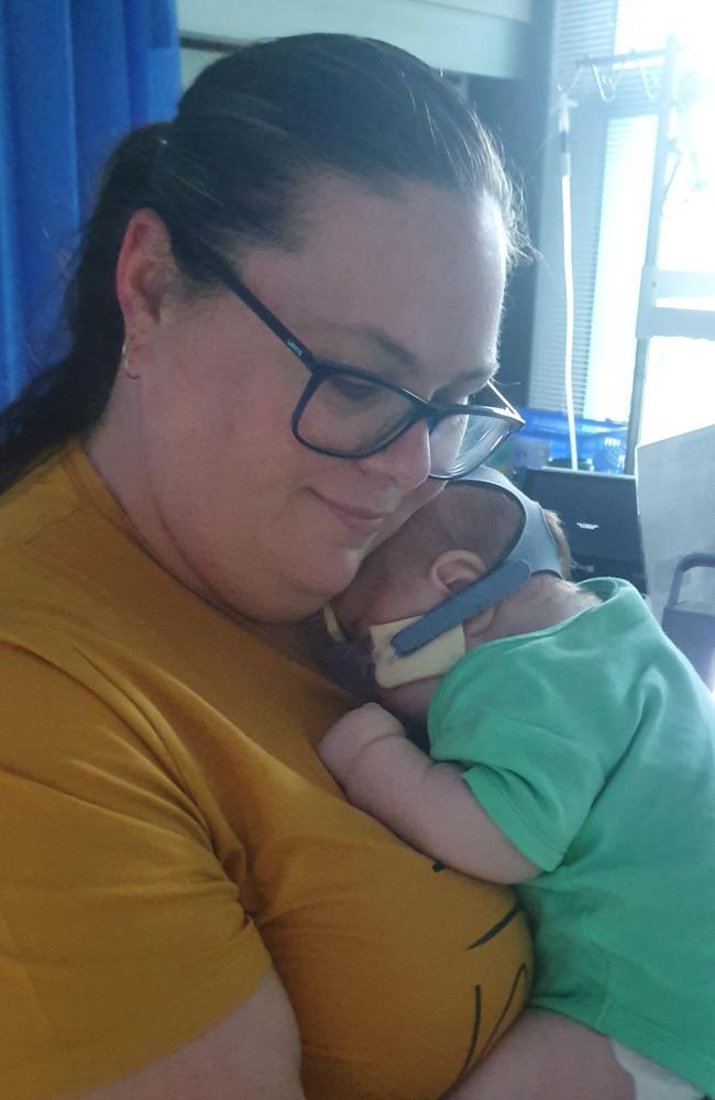 Emma Morgan with baby Avery. Picture – contributed.