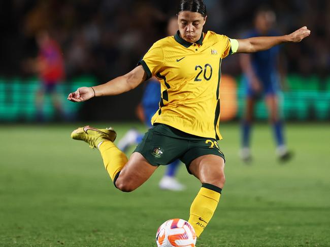 GOSFORD, AUSTRALIA - NOVEMBER 15: Sam Kerr of the Matildas controls the ball during the International Friendly match between the Australia Matildas and Thailand at Central Coast Stadium on November 15, 2022 in Gosford, Australia. (Photo by Matt King/Getty Images)