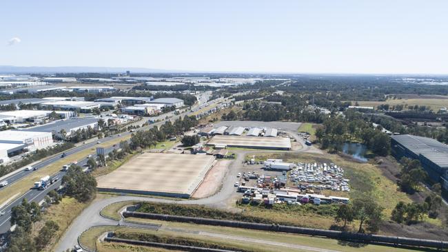 The site neighbouring the M7 and Wallgrove Rd.